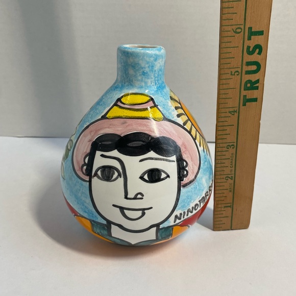 NINO PARRUCCA Hand Painted Ceramic Extra Virgin Oil Jug made in Italy - Picture 3 of 11
